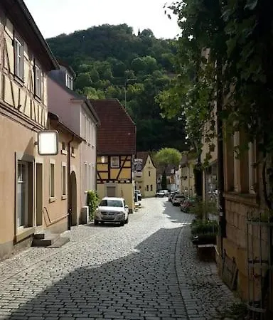 Nostalgie Erleben Im Historischen Turmwaechterhaus 別荘 Zeil am Main